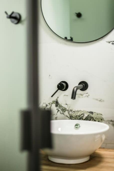 Athens Luxury Rooms I ภายนอก รูปภาพ